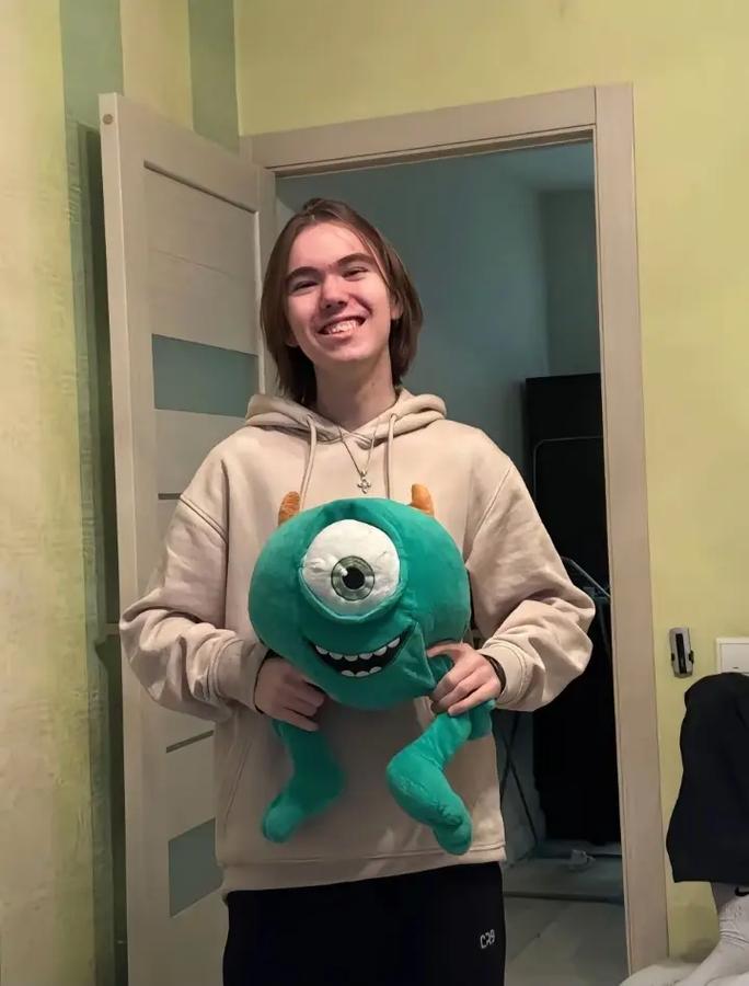 解说预测WBG vs LNG冒泡赛赛果：仅毛毛一人认为LNG将取胜