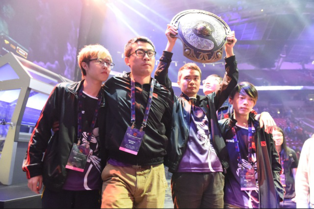 回顾历届在中国举办的S赛LPL队伍成绩：最好成绩为S10 SN亚军