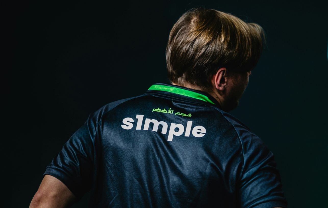 解说胜者采访宸宇：ID是中式英语play pig eat tiger扮猪吃老虎